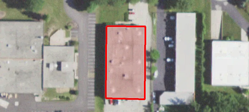 13777 Laurel Dr