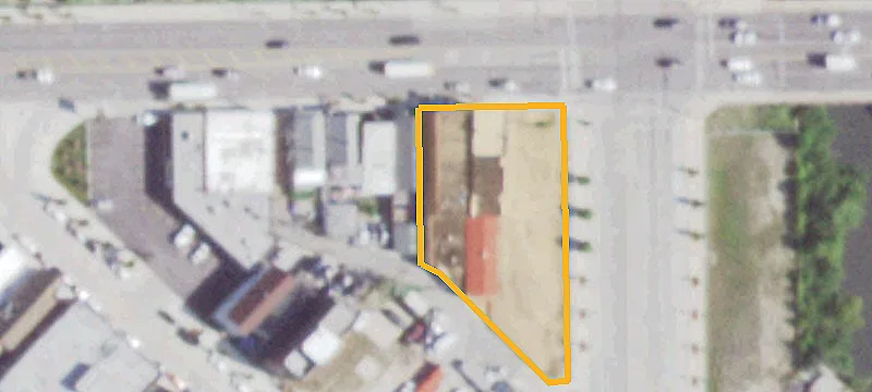 1885 Fullerton Ave