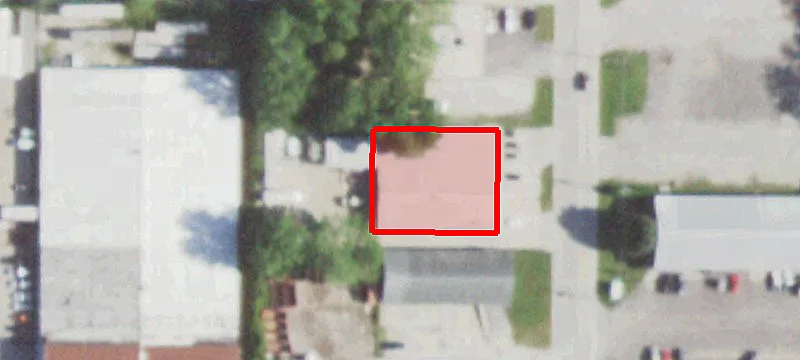 54 Le Baron St