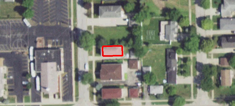 8647 Lawler Ave