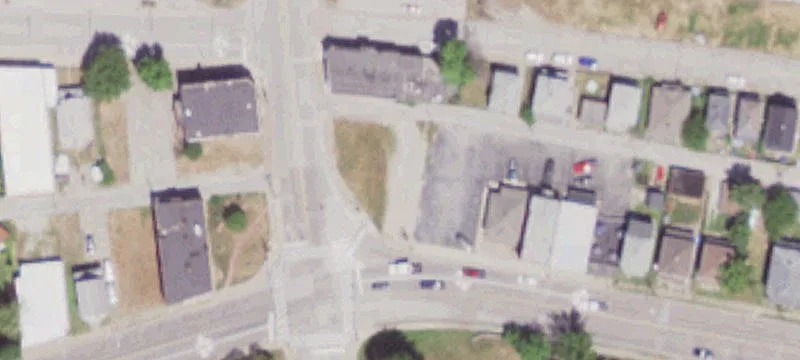 1305 18th Ave