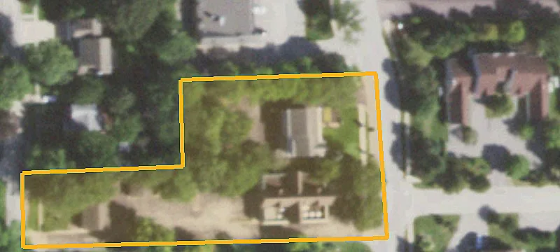 128 Rdg Ave