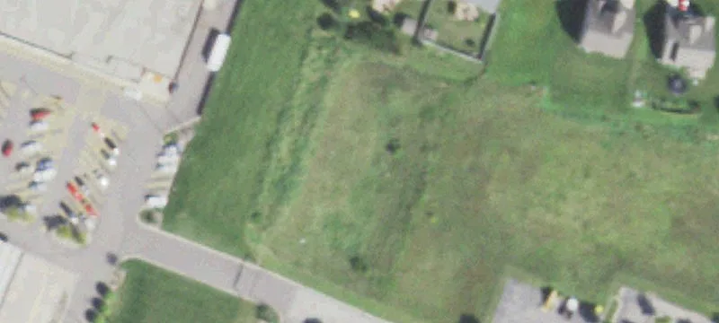 285 Roosevelt Rd