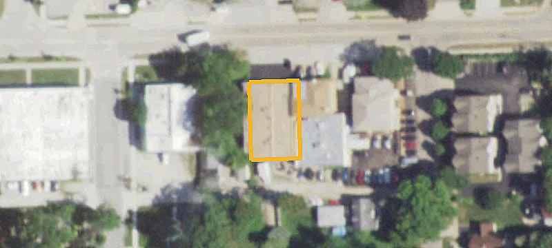 111 Chicago Ave