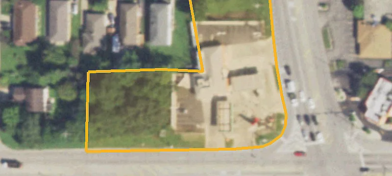 2132 Grn Bay Rd