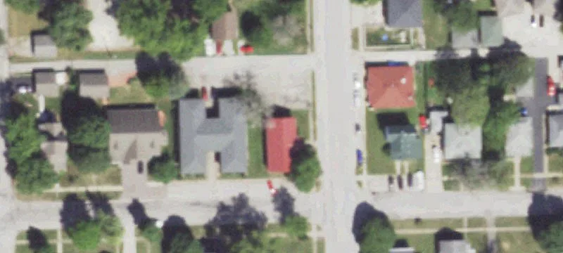 202 Ctr St