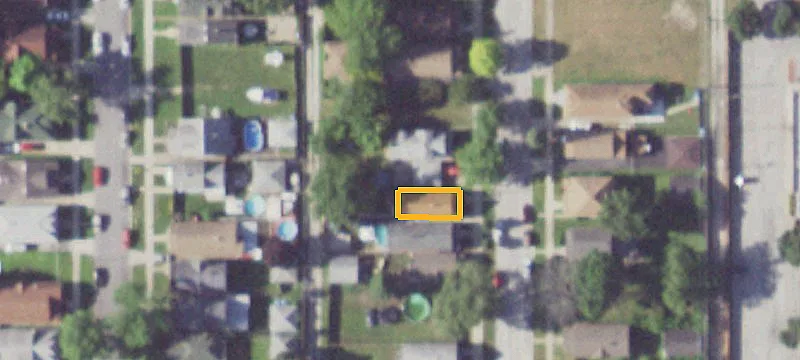 550 Douglas Ave