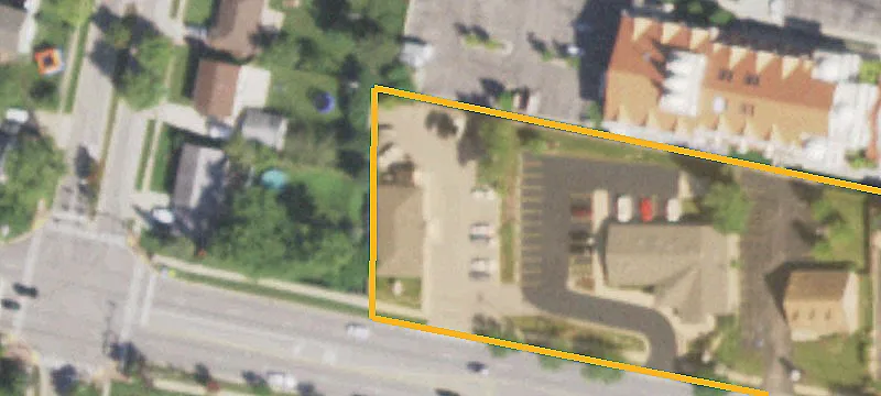 900 Irving Park Rd