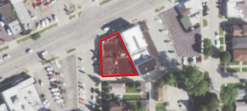 6320 Ogden Ave