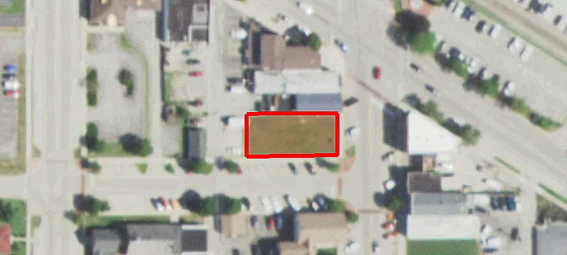 302 Cedar Lk Rd