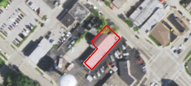 211 Main St