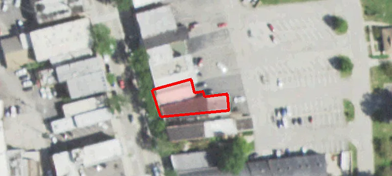 925 Main St