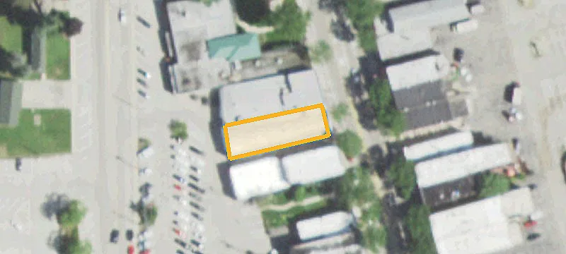 890 Main St