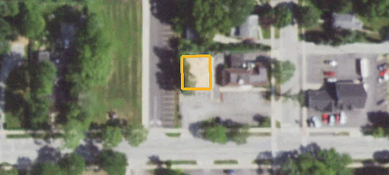 2747 Flossmoor Rd