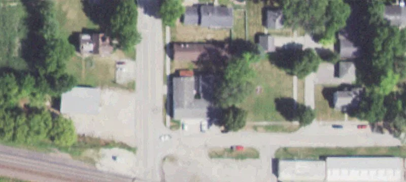 105 Ctr St
