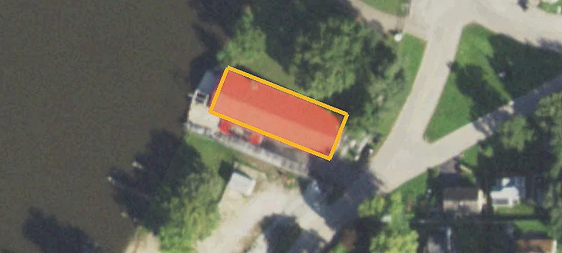 4019 Lk Shr Dr