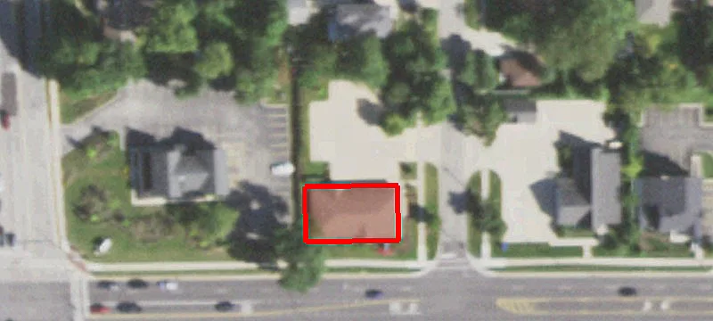 319 Roosevelt Rd