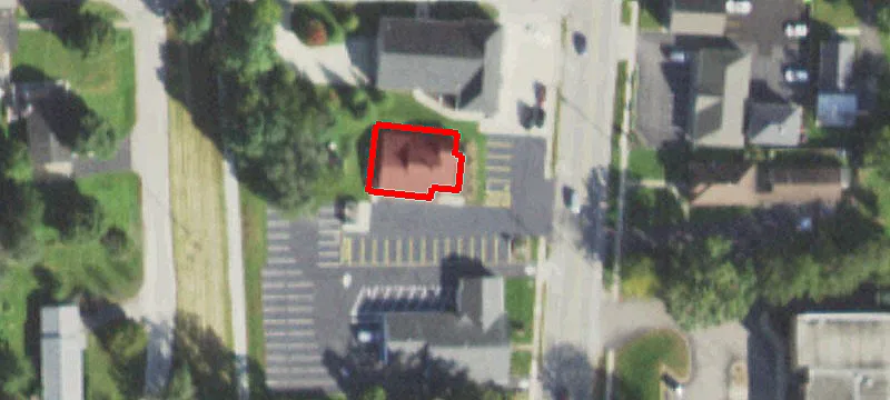 10015 Main St