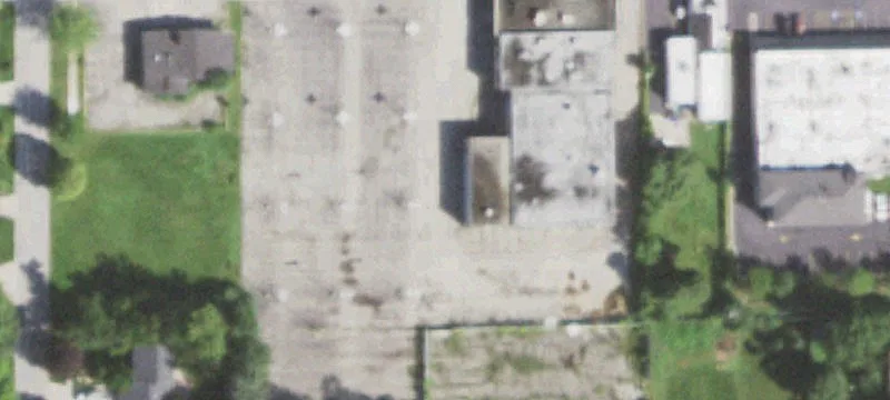 800 Roosevelt Rd