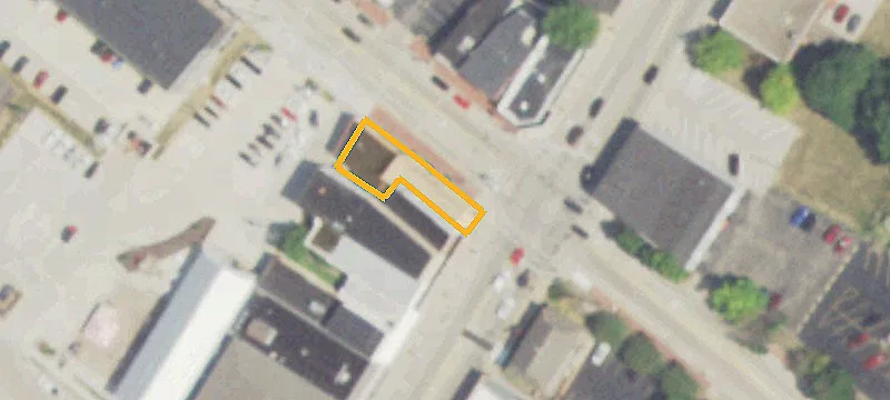 101 Main St