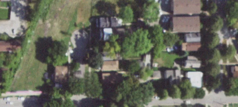 2009 Jackson Ave