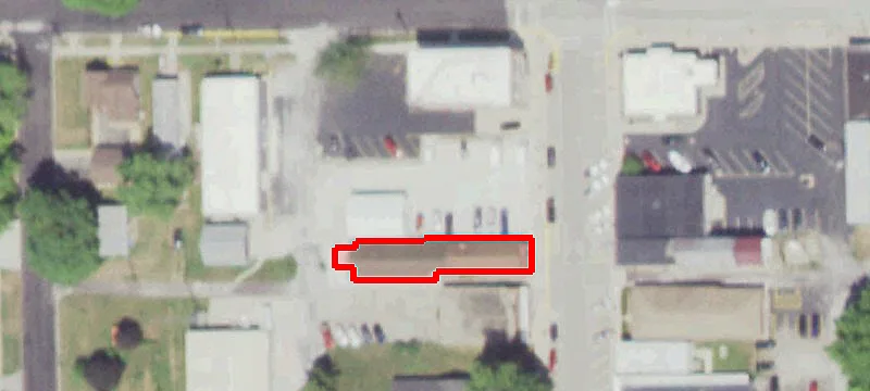 106 Main St
