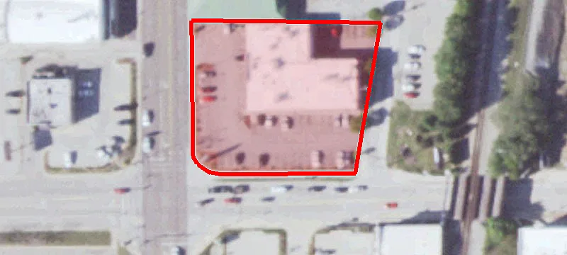 10 Grn St
