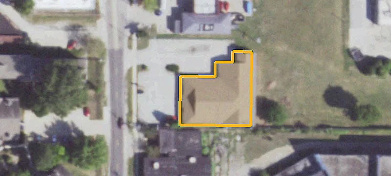 406 Kenwood Rd