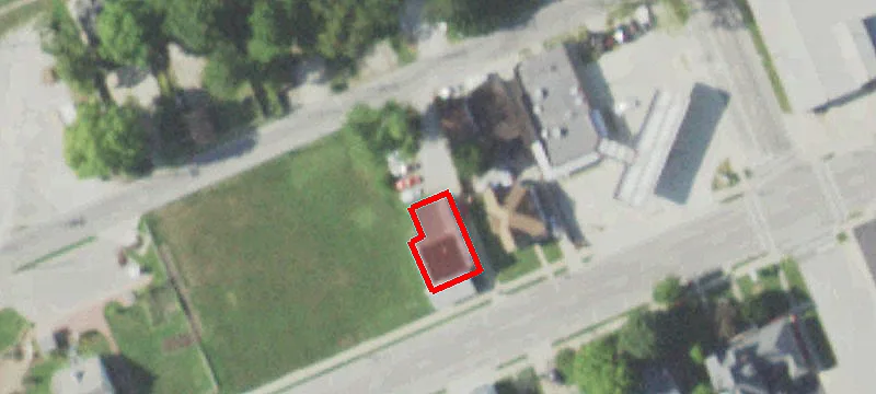 617 Main St