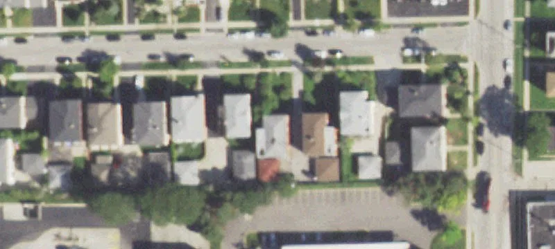 8423 Oak Ave