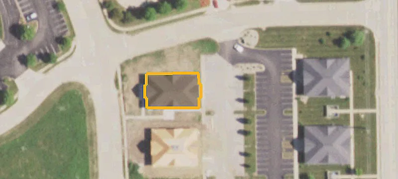 220 Evergreen Ln