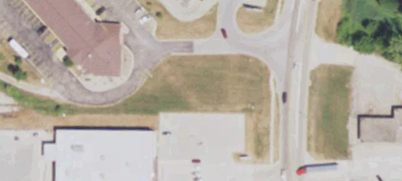 1385 Oakwood Ave