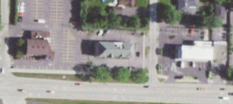 611 Rockland Rd