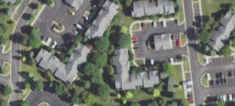 5389 Lezlie Ln