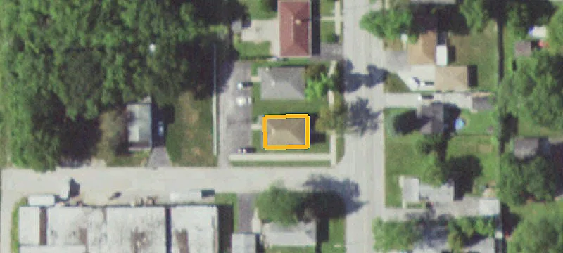 3020 Un Ave