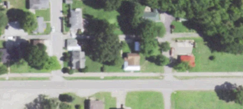 706 Main St