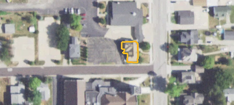 142 Main St