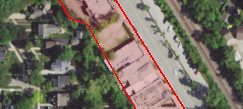 30 Grn Bay Rd