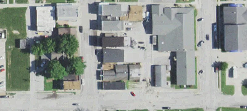 12 Main St