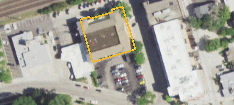 4 Walker Ave