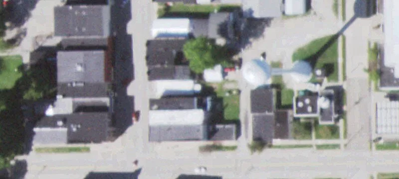 318 Locust St