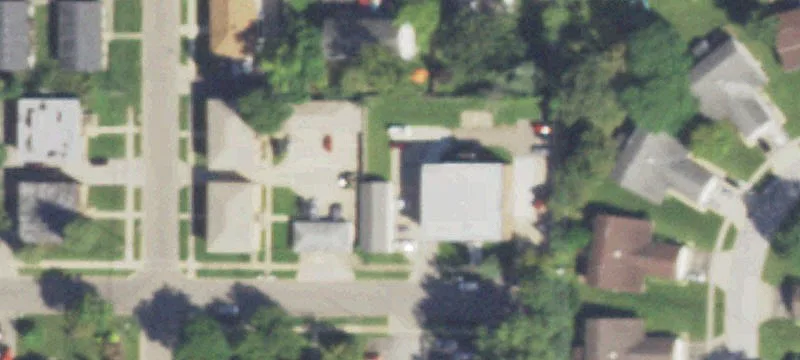 2400 24th Pl