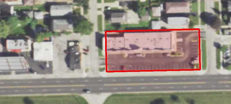 615 Roosevelt Rd