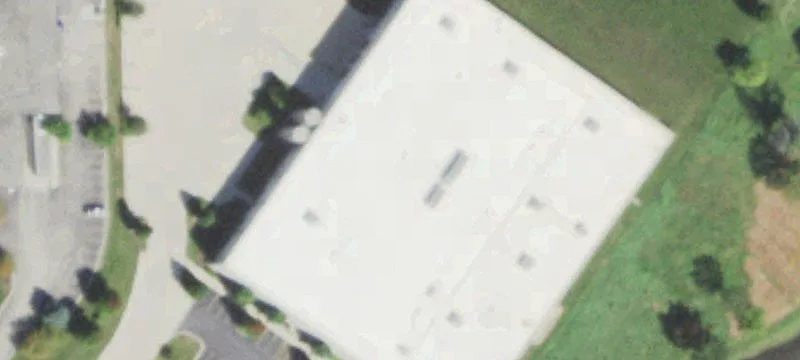 810 Commerce Pkwy