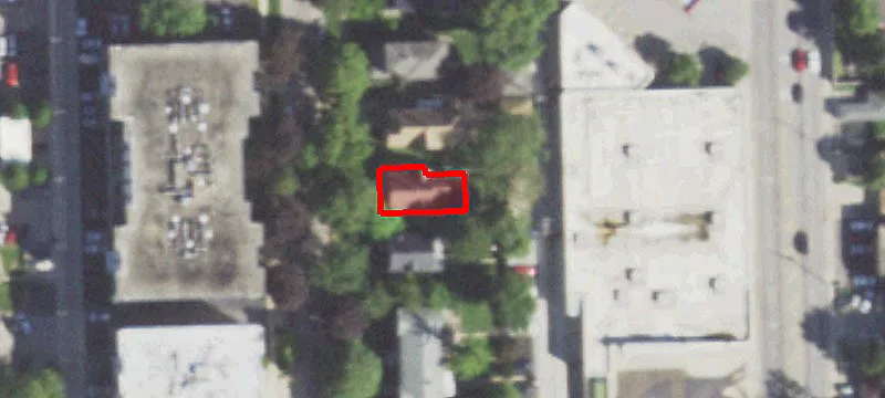 216 Elgin Ave