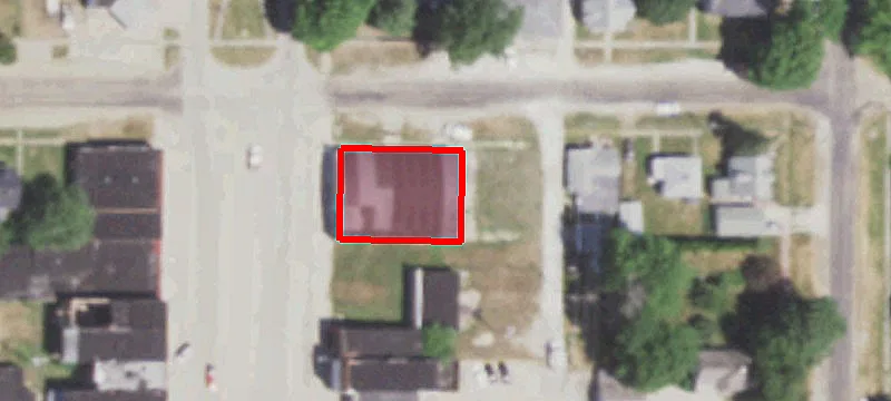 121 Main St