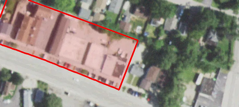 228 Main St