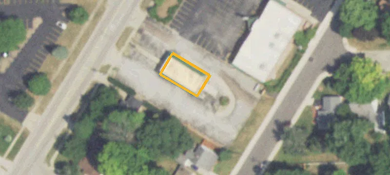 608 Main St