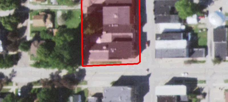 323 Locust St