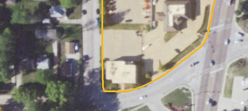 108 Hessel Blvd